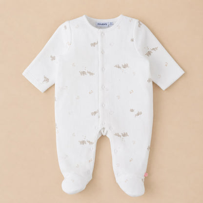 Wit zacht baby pakje met all over print van noukie's